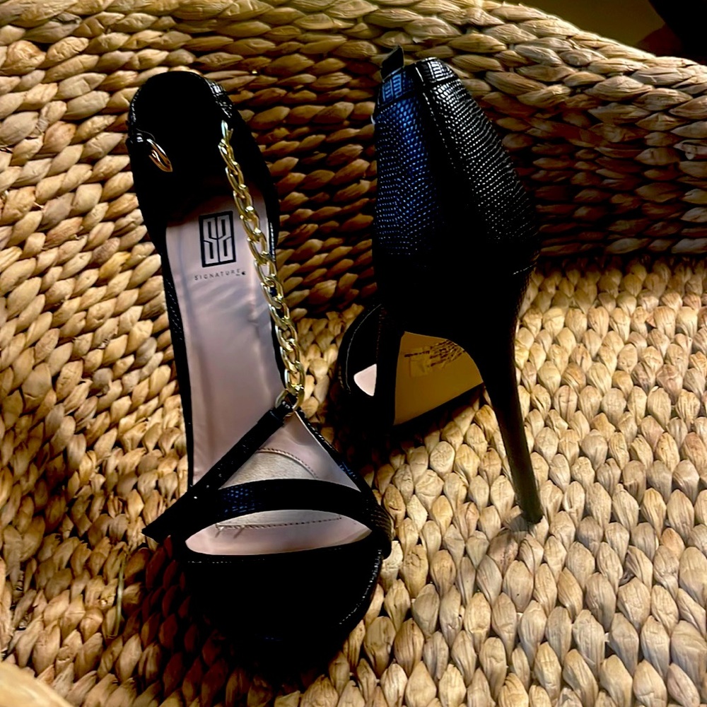 Gold chain black heels